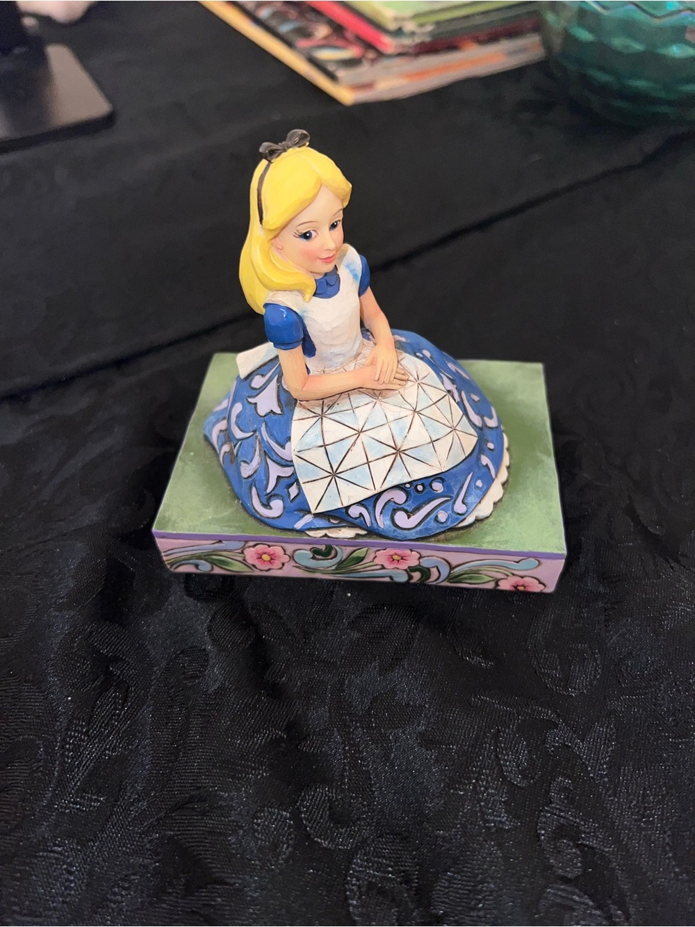 JIM SHORE ALICE IN WONDERLAND